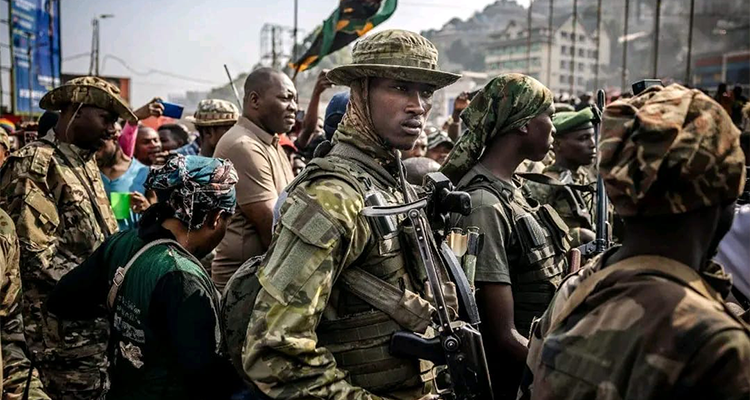 Agression rwandaise : Washington brise enfin le silence. Paul Kagame pourrait y laisser sa peau ou son trône (Steve Mbikayi)