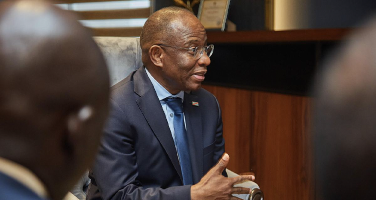 Le gouvernement de la RDC appelle la communauté internationale à contraindre Paul Kagame à cesser les hostilités au Kivu