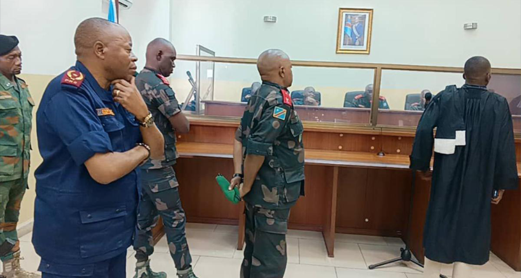 RDC : 4 officiers condamnés pour fuite devant l'ennemi